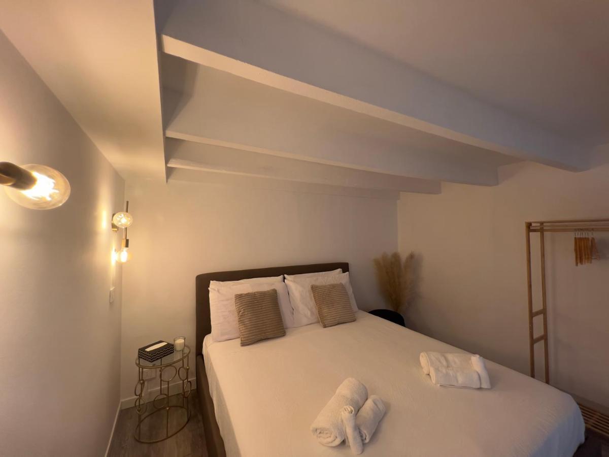 Regina Milano In Porta Romana 3 - Sky Tv, Wifi & Breakfast Box Lejlighed Eksteriør billede