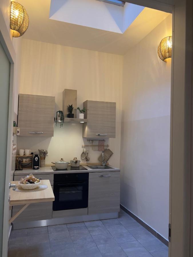 Regina Milano In Porta Romana 3 - Sky Tv, Wifi & Breakfast Box Lejlighed Eksteriør billede