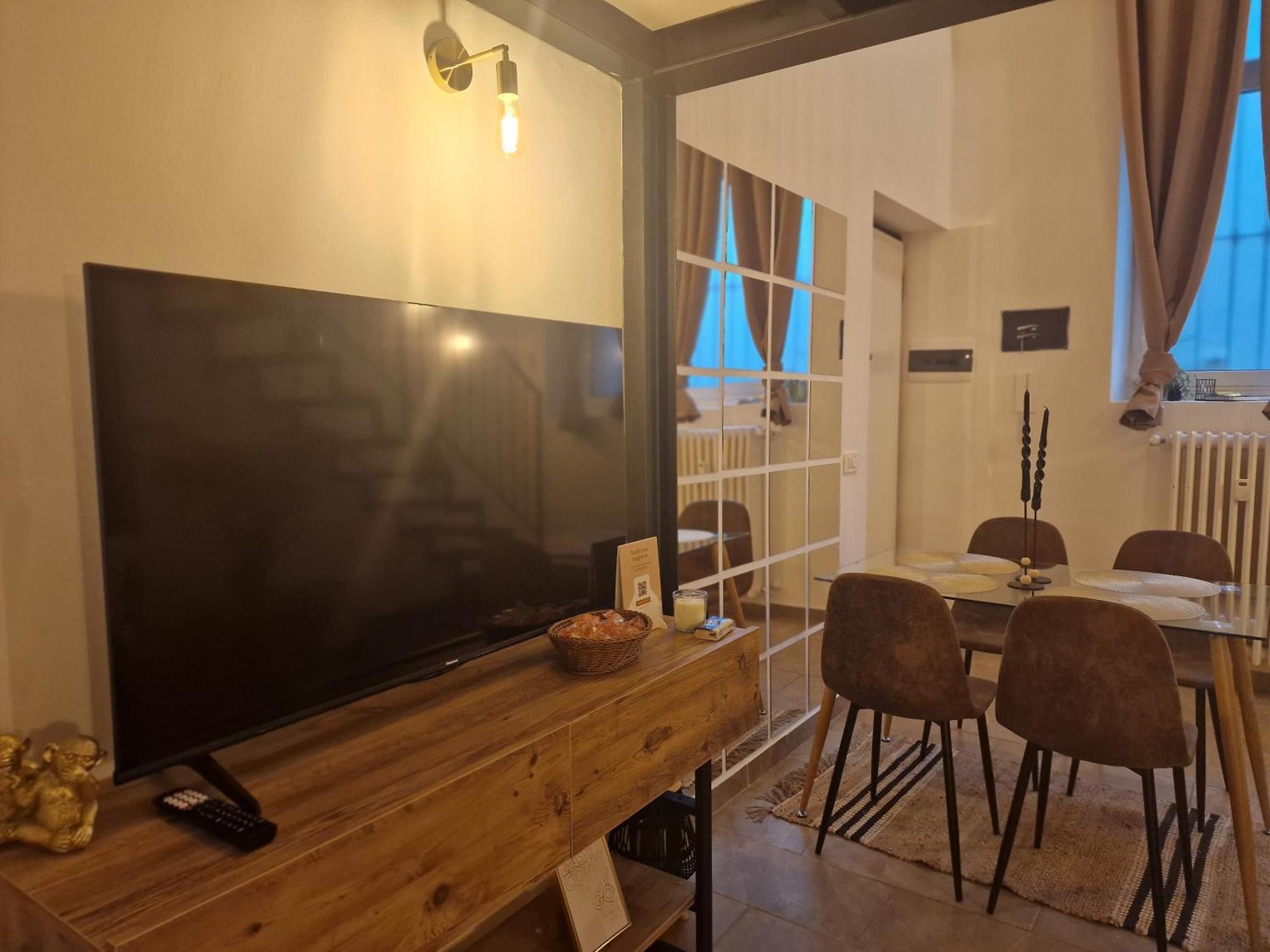 Regina Milano In Porta Romana 3 - Sky Tv, Wifi & Breakfast Box Lejlighed Eksteriør billede